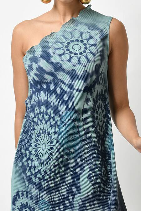 Shop_Kiran Uttam Ghosh_Blue Pleated Polyester Mix Batik Motifs One Shoulder Printed Dress _at_Aza_Fashions
