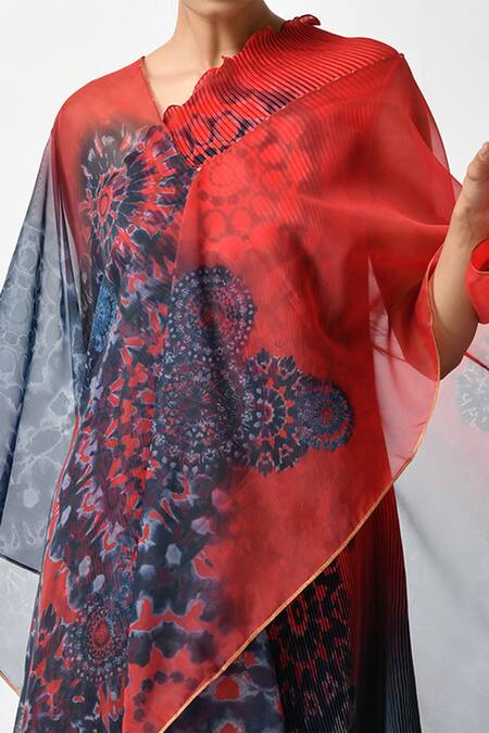 Buy_Kiran Uttam Ghosh_Blue Organza Batik Motifs V-neck Print Cape _Online_at_Aza_Fashions