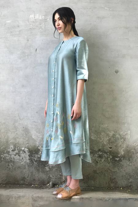 Shop I Am Design Gold Silk Round Embroidered Kurta Set Online at Aza Fashions Shop_I Am Design_Gold Silk Round Embroidered Kurta Set _Online_at_Aza_Fashions