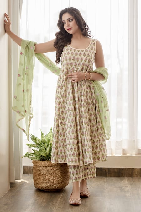 Grey Cotton Anarkali Suit With Palazzo Latest 3843SL01