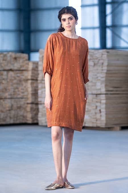 Kharakapas Naaz Foil Print Shift Dress 