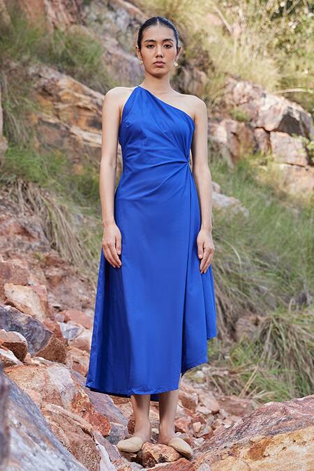 Shop_Kharakapas_Blue Cotton Poplin One Shoulder Where Tangents Meet Dress _Online_at_Aza_Fashions