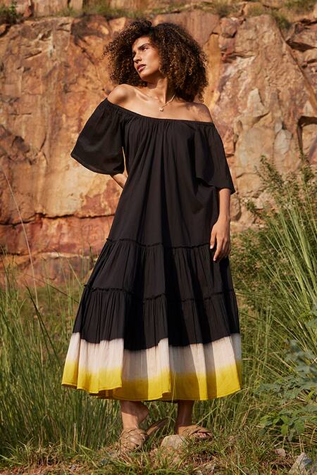 Shop_Kharakapas_Black 100% Cotton Tie Dye Round Dusty Ink Tiered Dress _Online_at_Aza_Fashions