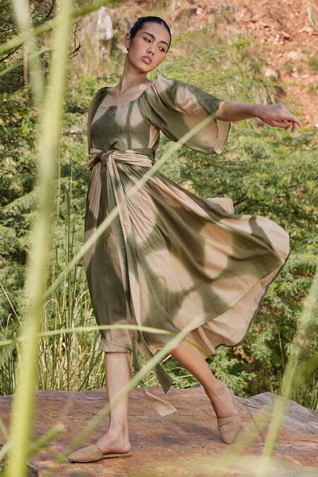 Shop_Kharakapas_Green 100% Cotton Tie Dye Square Neck Far Away Dress _Online_at_Aza_Fashions