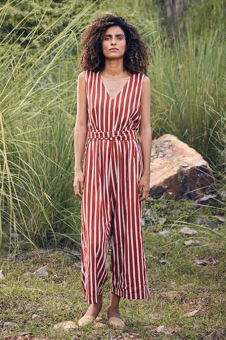 Kharakapas_Red 100% Cotton Stripe V Neck A Little Love Pattern Jumpsuit _Online_at_Aza_Fashions