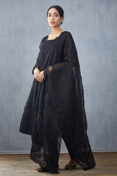 Torani Black Silk Organza Siyah Paavni Dupatta