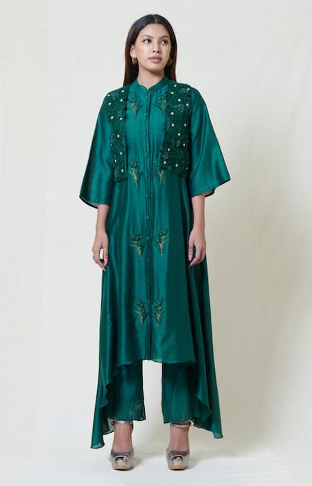 Shop Brij Green Chanderi Kurta Band Collar Embroidered Silk Pant Set With Jacket at Aza Fashions Shop_Brij_Green Chanderi Kurta Band Collar Embroidered Silk Pant Set With Jacket _at_Aza_Fashions