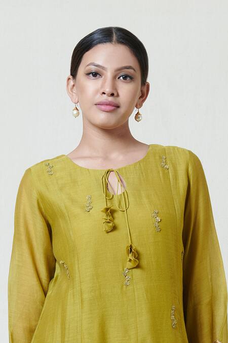Buy Brij Green Kora Chanderi Keyhole Kurta Palazzo Set Online at Aza Fashions Buy_Brij_Green Kora Chanderi Keyhole Kurta Palazzo Set _Online_at_Aza_Fashions