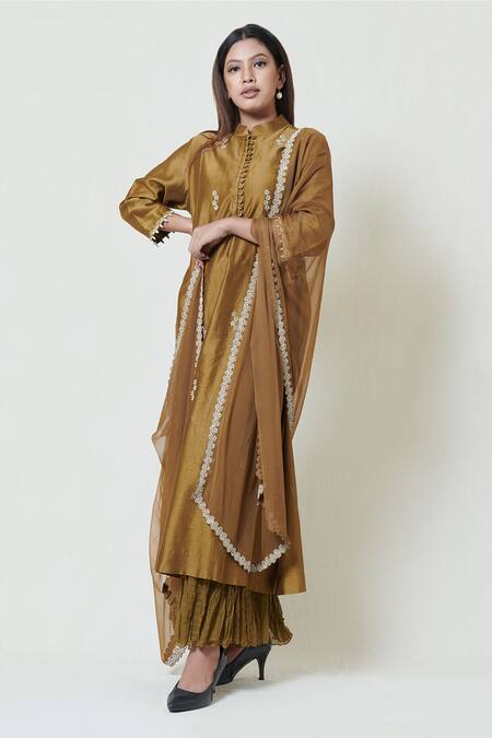 Brij Gold Chanderi Band Collar Embroidered Kurta Palazzo Set Online at Aza Fashions Brij_Gold Chanderi Band Collar Embroidered Kurta Palazzo Set _Online_at_Aza_Fashions