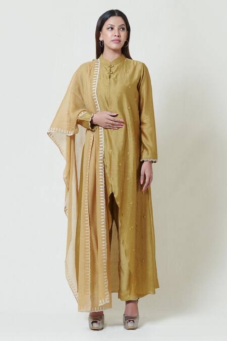 Brij Gold Chanderi Band Collar Embroidered Kurta Pant Set Online at Aza Fashions Brij_Gold Chanderi Band Collar Embroidered Kurta Pant Set _Online_at_Aza_Fashions
