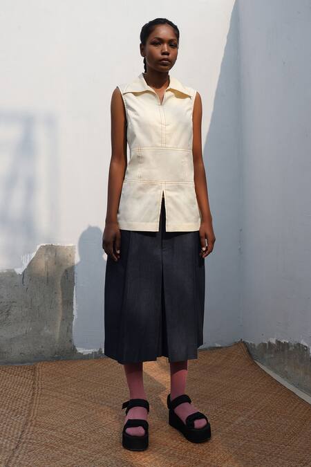 Buy_Leh Studios_Blue Cotton Twill Pleated Culottes_Online_at_Aza_Fashions