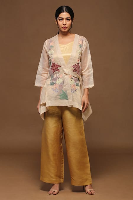 Oja White Bustier Satin, Jacket Handloom Tissue Silk, Pant And Set 