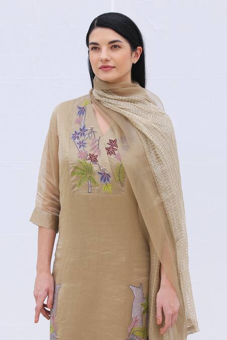 Oja_Brown Kurta And Stole Handloom Tissue Silk, Pant Linen Satin Applique Set _Online_at_Aza_Fashions