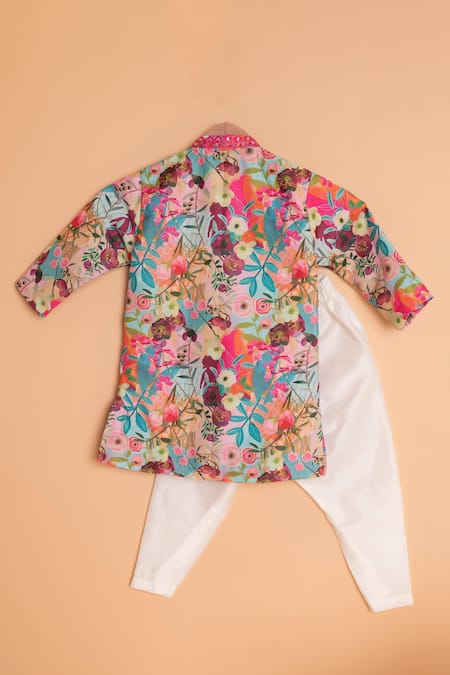 Shop Lil Angels Pink Muslin, Cotton Mirrors, Embroidery Floral Print Kurta Set at Aza Fashions Shop_Lil Angels_Pink Muslin, Cotton Mirrors, Embroidery Floral Print Kurta Set _at_Aza_Fashions