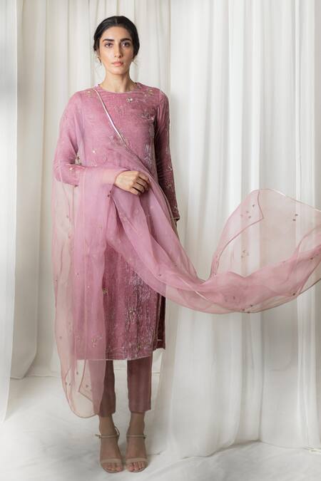 Lavanya Ahuja Pink Velvet, Viscose, Organza Round Kurta Set Online at Aza Fashions Lavanya Ahuja_Pink Velvet, Viscose, Organza Round Kurta Set _Online_at_Aza_Fashions