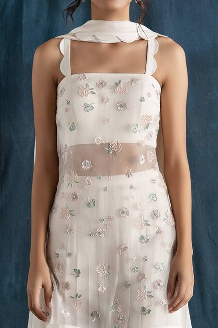 Buy Lavanya Ahuja White Georgette, Silk Organza Square Neck Embroidered Kurta Set Online at Aza Fashions Buy_Lavanya Ahuja_White Georgette, Silk Organza Square Neck Embroidered Kurta Set _Online_at_Aza_Fashions