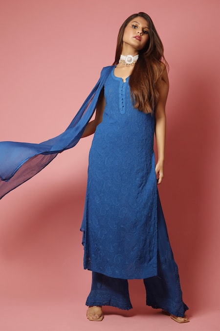 LABEL AISHWARYRIKA_Blue Georgette Resham Embroidery Notched Chikankari Long Kurta _Online_at_Aza_Fashions