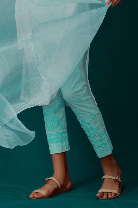 LABEL AISHWARYRIKA_Blue Georgette Resham Embroidery And Mukaish Notched Aztec Chikankari Kurta Set _at_Aza_Fashions