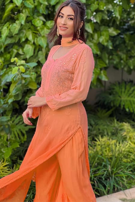 LABEL AISHWARYRIKA Chikankari Kurta Sharara Set 