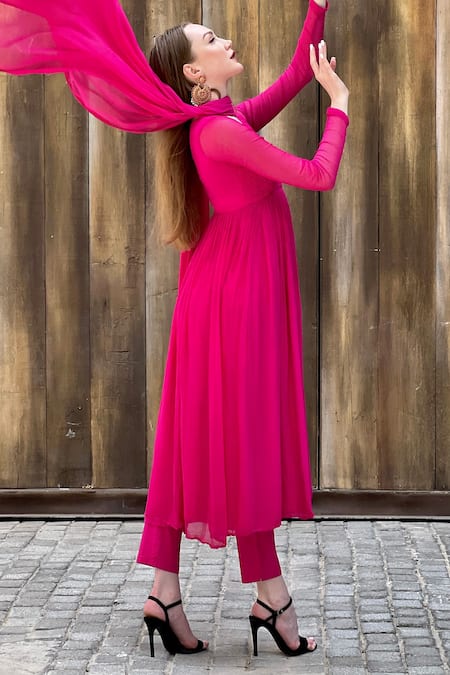 LABEL AISHWARYRIKA Chikankari Anarkali 