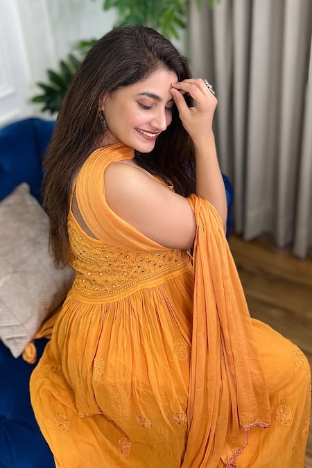 Buy_LABEL AISHWARYRIKA_Yellow Chiffon, Georgette Chikankari, Mukaish Scoop Neck Anarkali Set _Online_at_Aza_Fashions