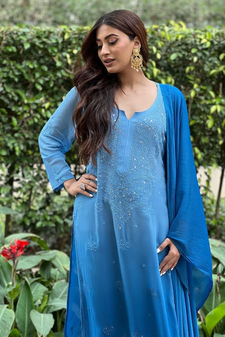 LABEL AISHWARYRIKA Blue Georgette Chikankari, Mukaish Notched Kurta Pant Set Online at Aza Fashions LABEL AISHWARYRIKA_Blue Georgette Chikankari, Mukaish Notched Kurta Pant Set _Online_at_Aza_Fashions