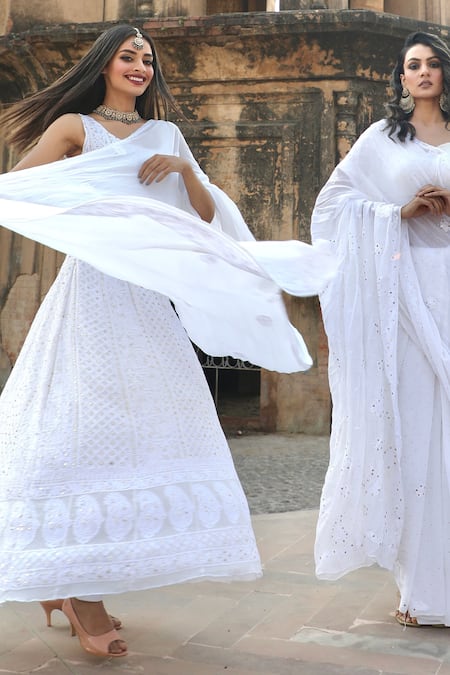 LABEL AISHWARYRIKA_White Georgette Chikankari Scoop Neck Anarkali Set _Online_at_Aza_Fashions