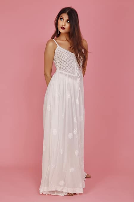 LABEL AISHWARYRIKA Georgette Mukaish Embroidered Anarkali 