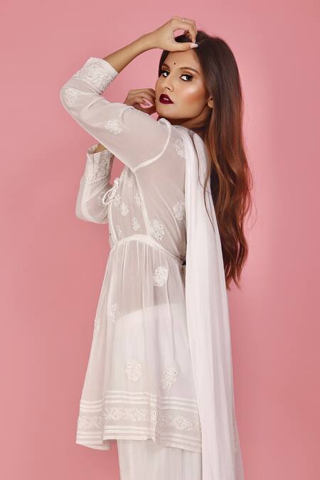 LABEL AISHWARYRIKA_White Georgette Chikankari V Neck Angarkha _Online_at_Aza_Fashions