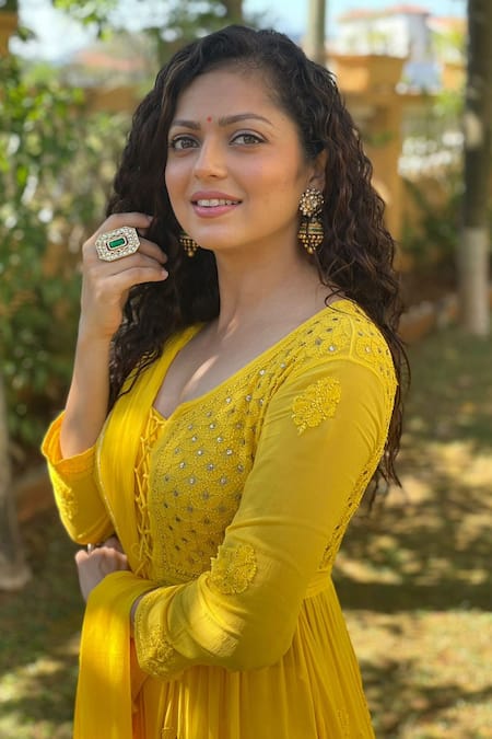 LABEL AISHWARYRIKA_Yellow Georgette Chikankari, Mukaish Round Kurta _Online_at_Aza_Fashions