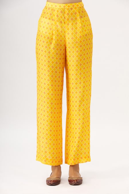 Shop_Label Anushree_Yellow Silk Round Bandhani Asymmetric Kurta And Pant Set _Online_at_Aza_Fashions