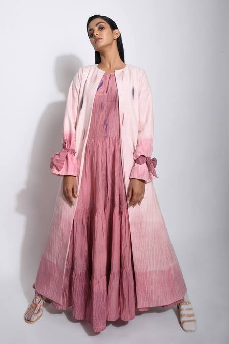 The Loom Art Pink Handwoven Matka Silk Shibori Jacket Online at Aza Fashions The Loom Art_Pink Handwoven Matka Silk Shibori Jacket _Online_at_Aza_Fashions