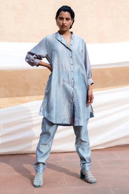 The Loom Art_Blue Chanderi Silk Shibori Tunic _Online_at_Aza_Fashions