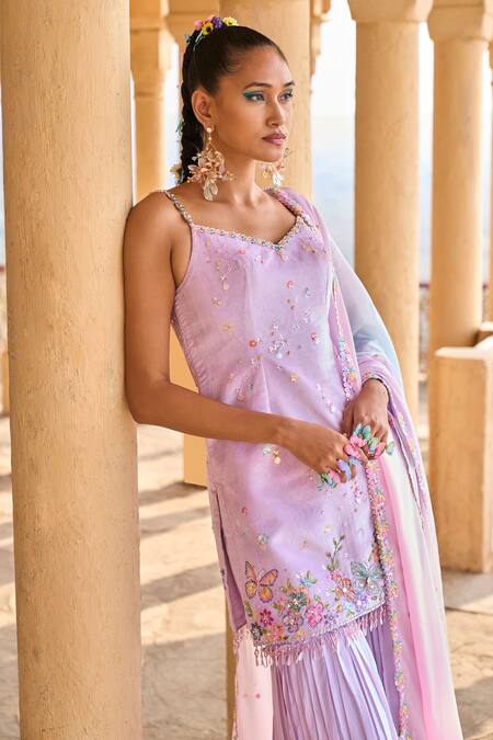 Lashkaraa_Purple Velvet, Satin Beads, Embroidery, Sequins V-neck Butterfly Kurta Set_Online_at_Aza_Fashions