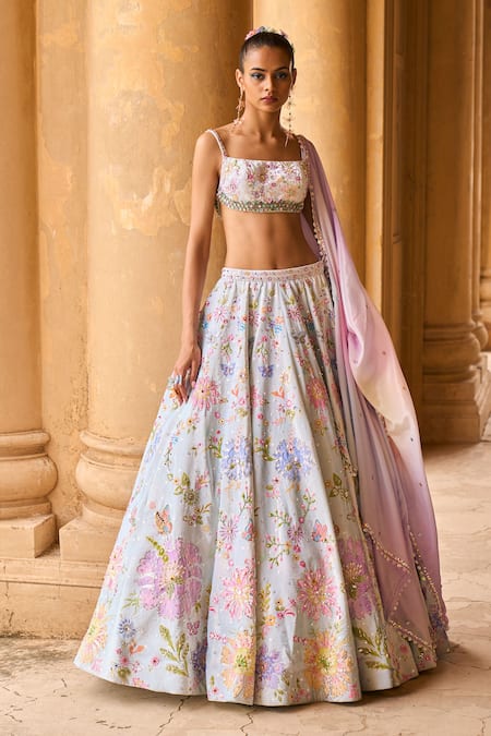 LASHKARAA Flower Embroidered Bridal Lehenga Set 