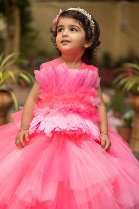 Girls Peach Net Embroidered Frill Gown at Rs 1633.00 | New Delhi| ID:  2852768269562