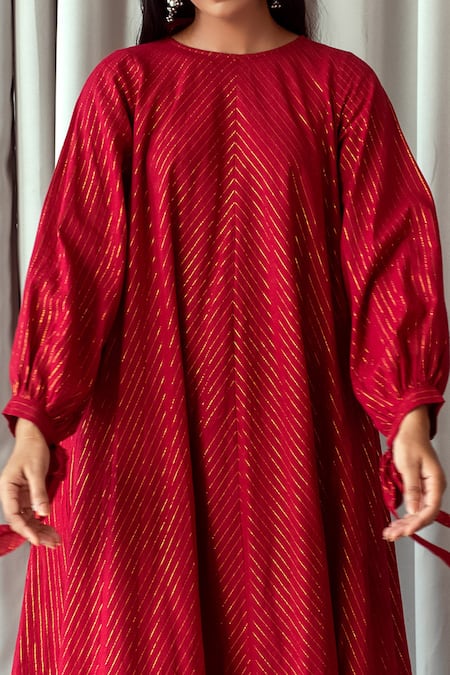 Taro_Red Handwoven Cotton Round Zari Striped Anarkali And Pant Set _at_Aza_Fashions