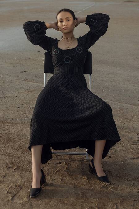 Buy The Loom Art Black Pure Handwoven Silk Scoop Neck Embroidered Dress Online at Aza Fashions Buy_The Loom Art_Black Pure Handwoven Silk Scoop Neck Embroidered Dress _Online_at_Aza_Fashions