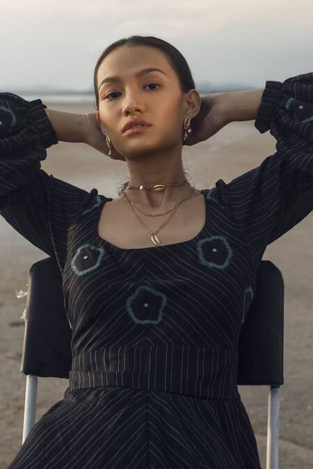 Shop The Loom Art Black Pure Handwoven Silk Scoop Neck Embroidered Dress Online at Aza Fashions Shop_The Loom Art_Black Pure Handwoven Silk Scoop Neck Embroidered Dress _Online_at_Aza_Fashions