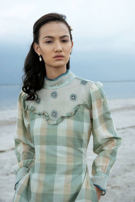 Shop The Loom Art Green Pure Handwoven Silk High Neck Checkered Dress Online at Aza Fashions Shop_The Loom Art_Green Pure Handwoven Silk High Neck Checkered Dress _Online_at_Aza_Fashions