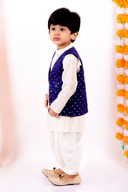 Buy_Little Bansi_Blue Cotton Mirrors, Sequins Embroidered Kurta Set _Online_at_Aza_Fashions