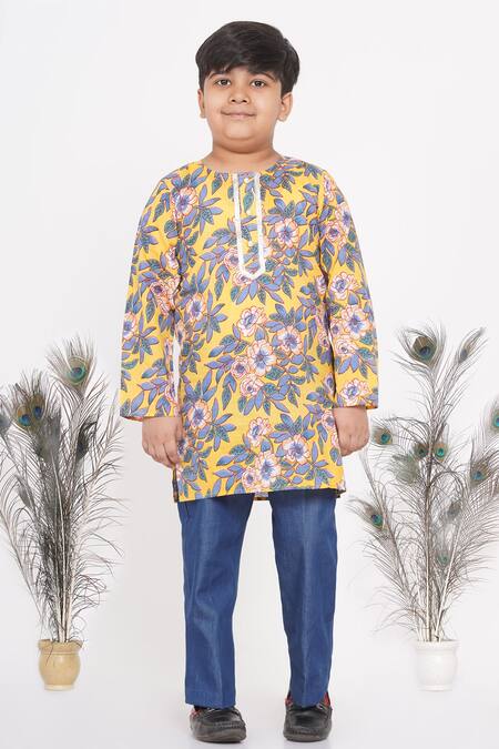 Buy_Little Bansi_Yellow Cotton Floral Print Kurta And Pant Set _Online_at_Aza_Fashions