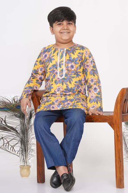 Shop_Little Bansi_Yellow Cotton Floral Print Kurta And Pant Set _Online_at_Aza_Fashions
