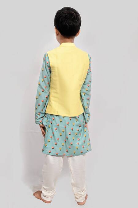 Shop Little Brats Yellow Kota Doria, Rayon Embroidery Floral Bundi Kurta Set at Aza Fashions Shop_Little Brats_Yellow Kota Doria, Rayon Embroidery Floral Bundi Kurta Set _at_Aza_Fashions