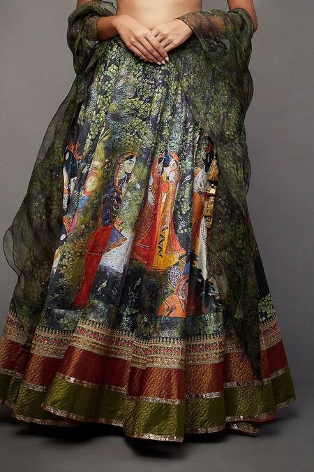 RI.Ritu Kumar Green Lehenga Polyester Blouse Silk Lining Viscose Printed Bridal Set at Aza Fashions RI.Ritu Kumar_Green Lehenga Polyester Blouse Silk Lining Viscose Printed Bridal Set_at_Aza_Fashions