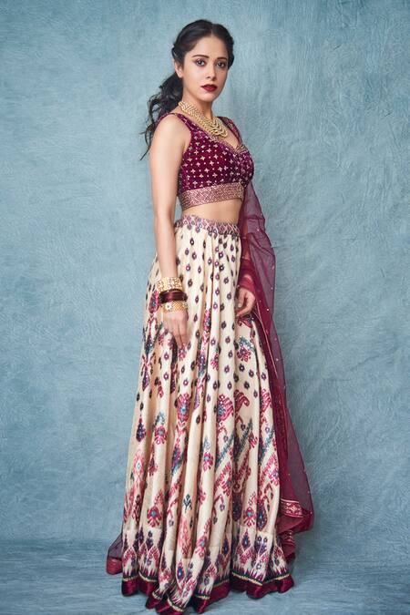 RI.Ritu Kumar Wine Poly Dupion Sweetheart Neck Printed Embroidered Bridal Lehenga Set Online at Aza Fashions RI.Ritu Kumar_Wine Poly Dupion Sweetheart Neck Printed Embroidered Bridal Lehenga Set_Online_at_Aza_Fashions