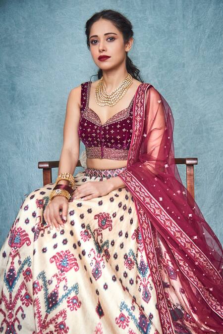 Shop RI.Ritu Kumar Wine Poly Dupion Sweetheart Neck Printed Embroidered Bridal Lehenga Set Online at Aza Fashions Shop_RI.Ritu Kumar_Wine Poly Dupion Sweetheart Neck Printed Embroidered Bridal Lehenga Set_Online_at_Aza_Fashions
