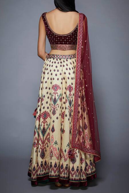 Shop RI.Ritu Kumar Wine Poly Dupion Sweetheart Neck Printed Embroidered Bridal Lehenga Set at Aza Fashions Shop_RI.Ritu Kumar_Wine Poly Dupion Sweetheart Neck Printed Embroidered Bridal Lehenga Set_at_Aza_Fashions