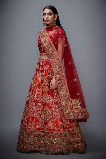 Bridal Dresses Collection | Embroidery Design Sarees, Designer Anarkali  Suits | RI Ritu Kumar