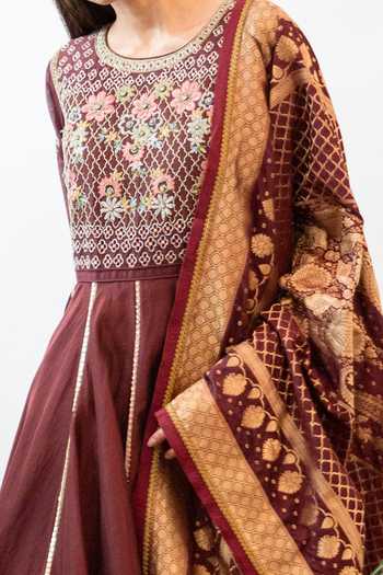 Buy_Labbada_Maroon Kurta Chanderi  Dupatta Cotton Embroidered Anarkali With_Online_at_Aza_Fashions